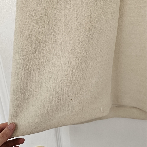 Cream Zara Dresses Collection - Picture 4 of 11